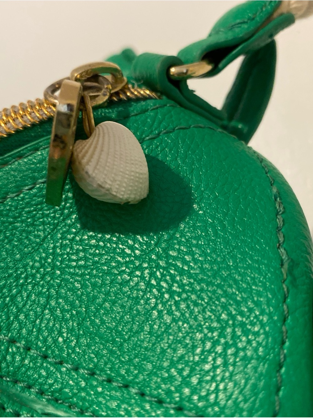 Betsey Johnson Turtley Awesome Green Wristlet Clutch - Picture 9 of 13